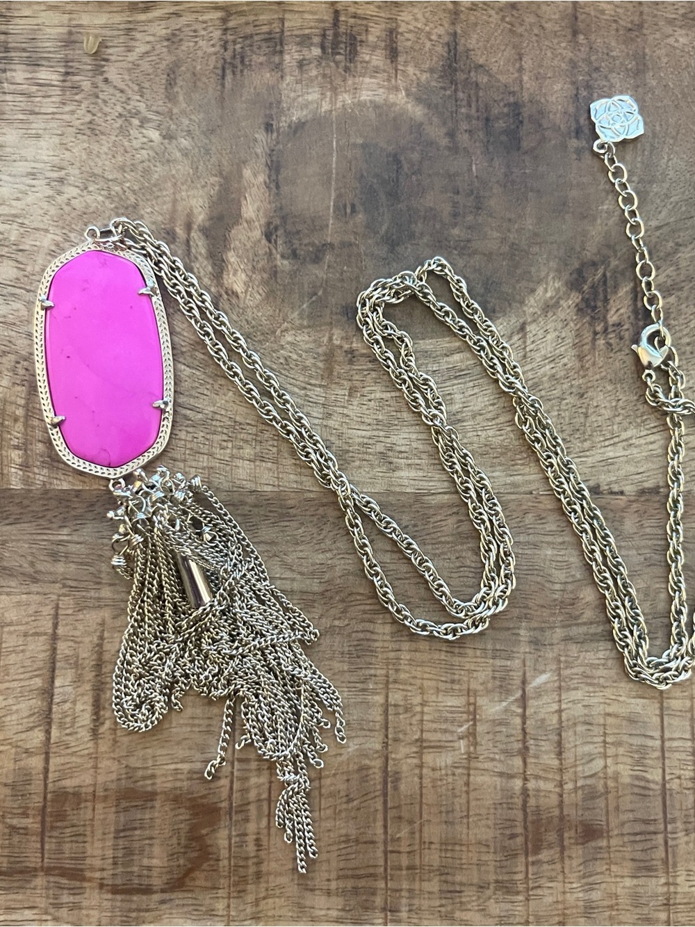 Kendra Scott long neon pink necklace